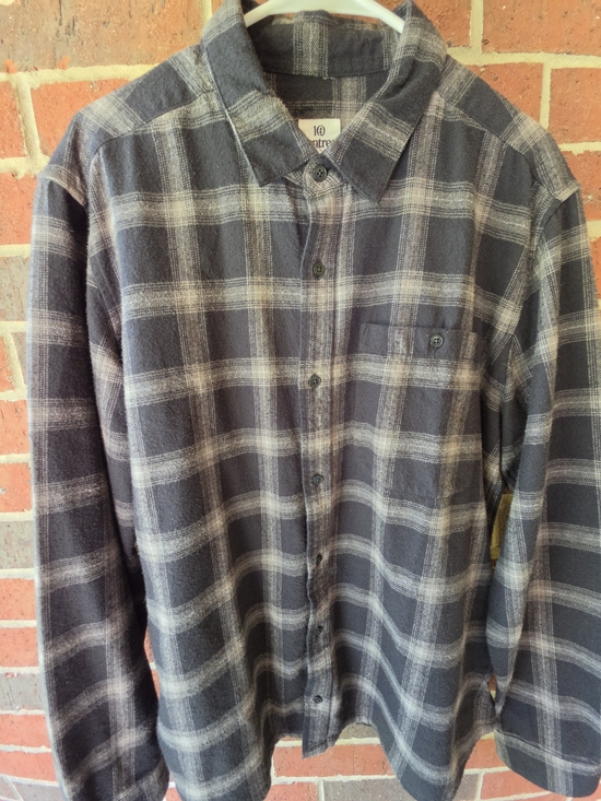 tentree Other - TenTree Gray and White Plaid Button-Up Shirt